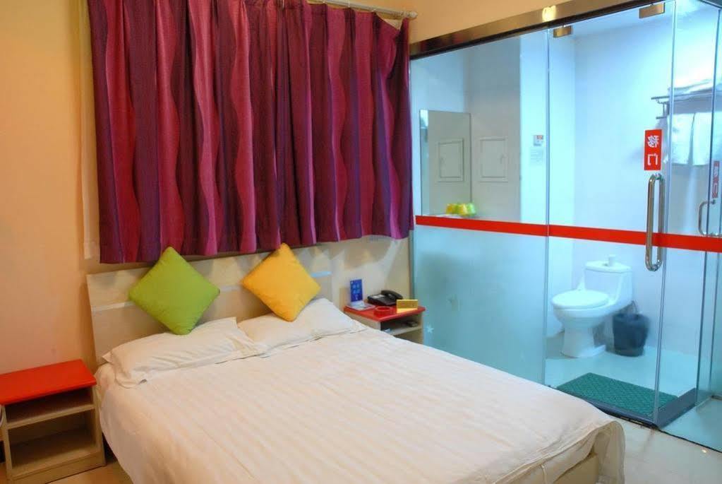 Stars 99 Hotel 2*